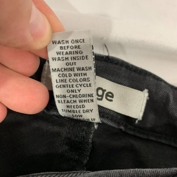 Refuge Womens Distressed Black Denim Jeans Size 8 Frayed Hem - Picture 4 of 7